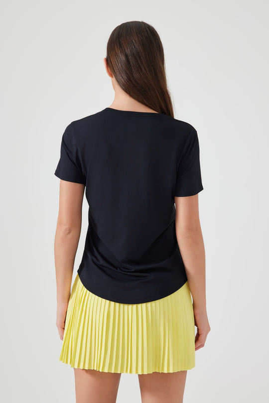 تيشيرت رياضي خفيف الوزن - DRACAENA CINNABARI