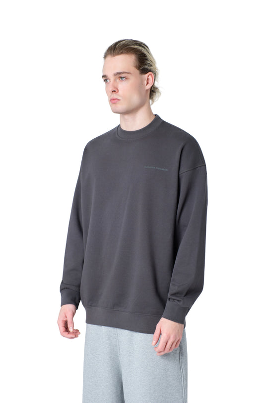 سويت شيرت بكتابة من الخلف