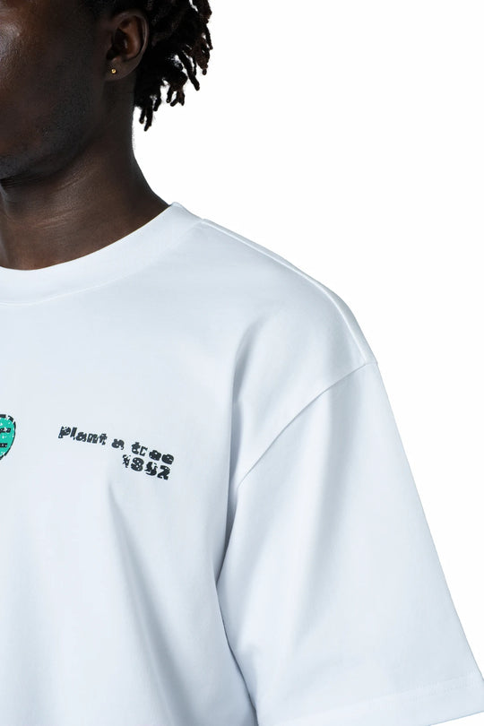 تيشيرت بكتابة في الامام boxy