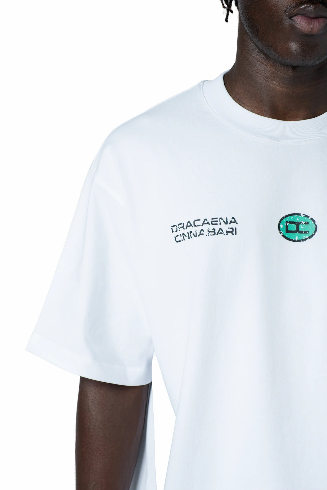 تيشيرت بكتابة في الامام boxy