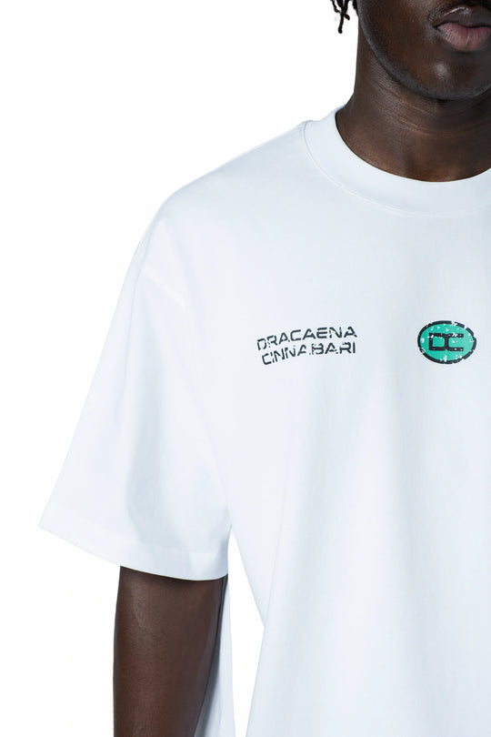 تيشيرت بكتابة في الامام boxy