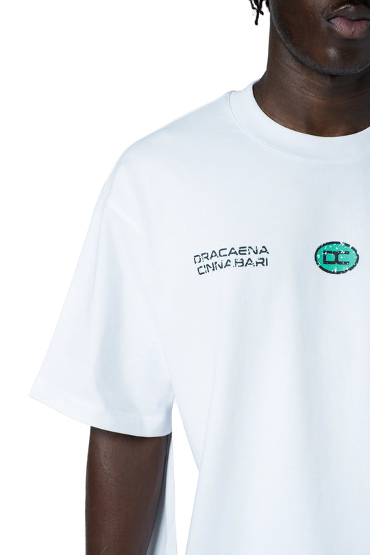 تيشيرت بكتابة في الامام boxy