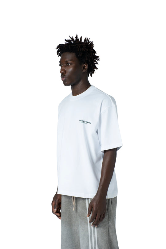 تيشيرت أوفرسايز رجالي بطبعة خلفية