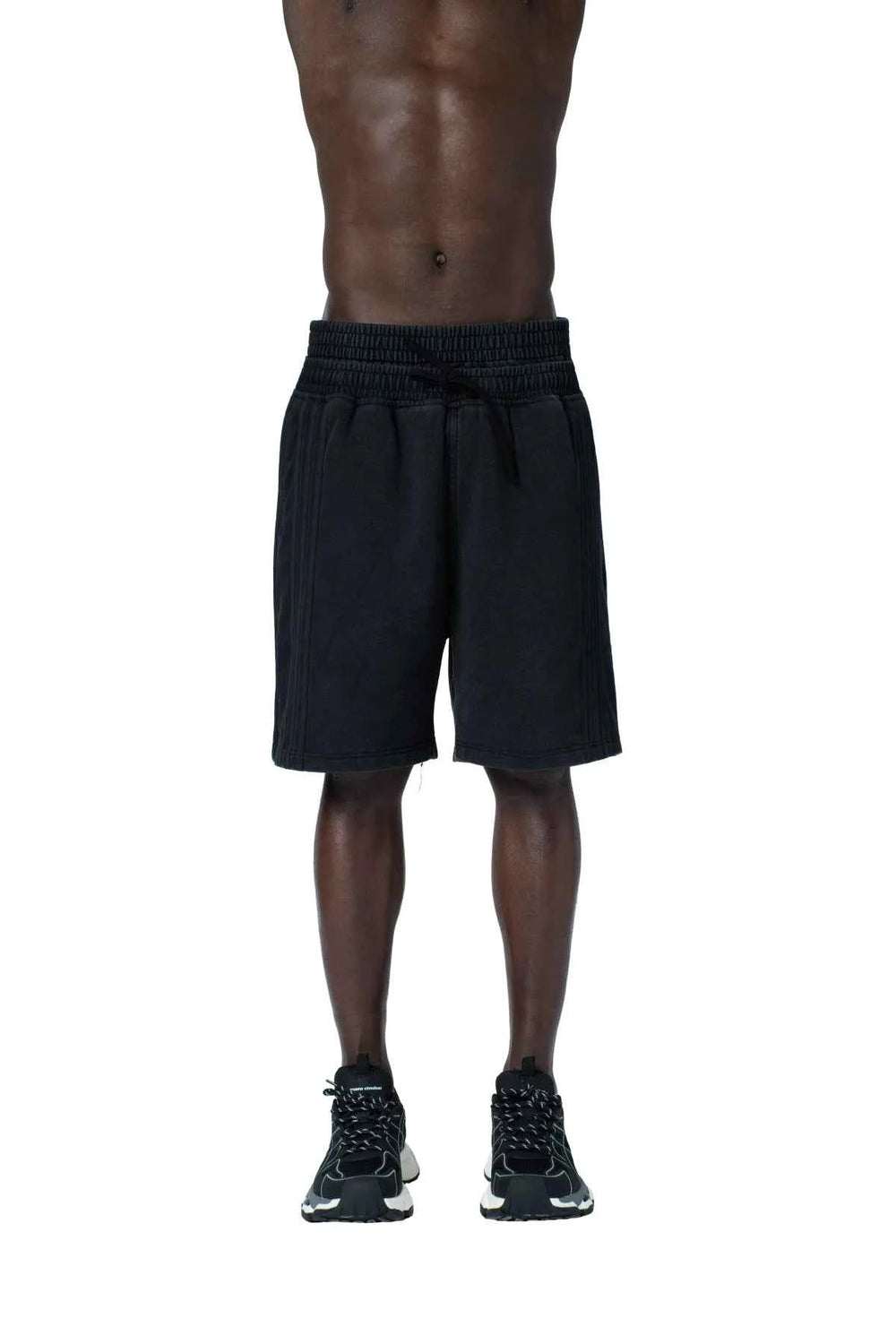 شورت قطن واسع بخصر مطاطي