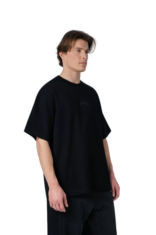 تيشيرت بيسك بتطريز من الامام