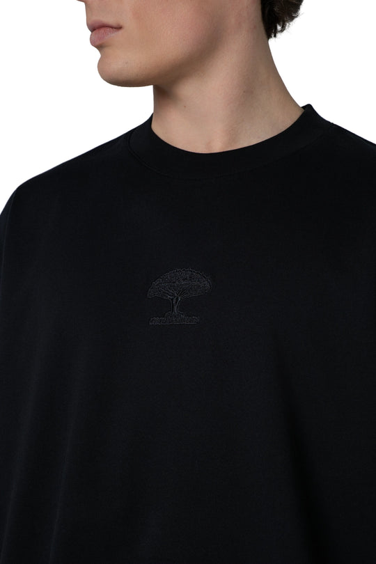 تيشيرت بيسك بتطريز من الامام