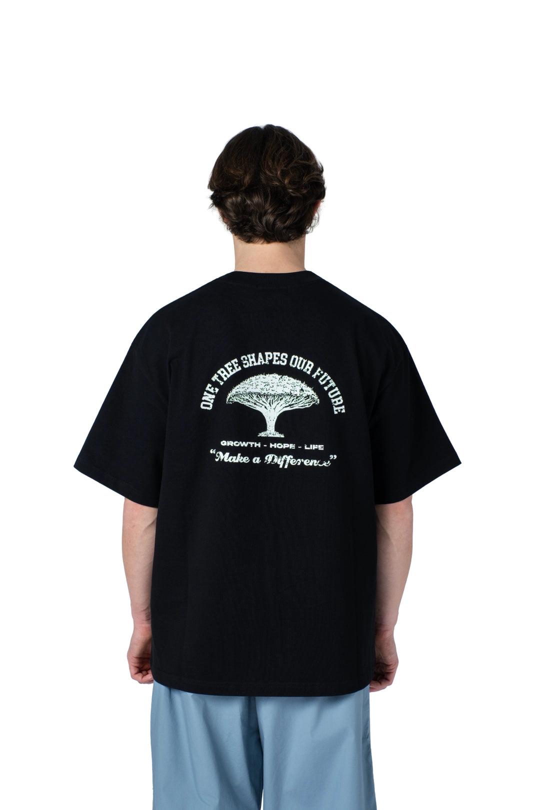 تيشيرت سكري أوفرسايز رجالي بطبعة شجرة