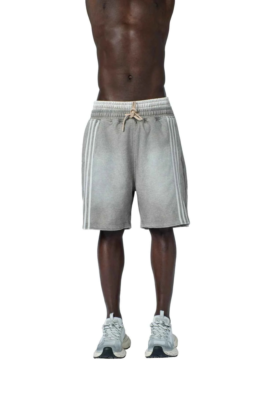 شورت قطن واسع بخصر مطاطي