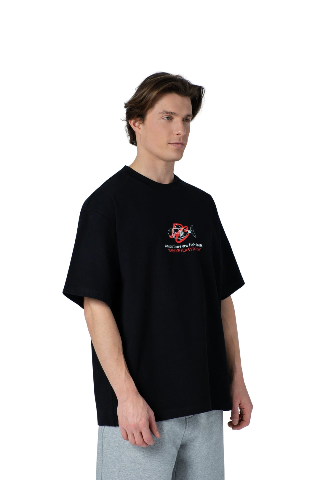 تيشيرت أوفرسايز جرافيك