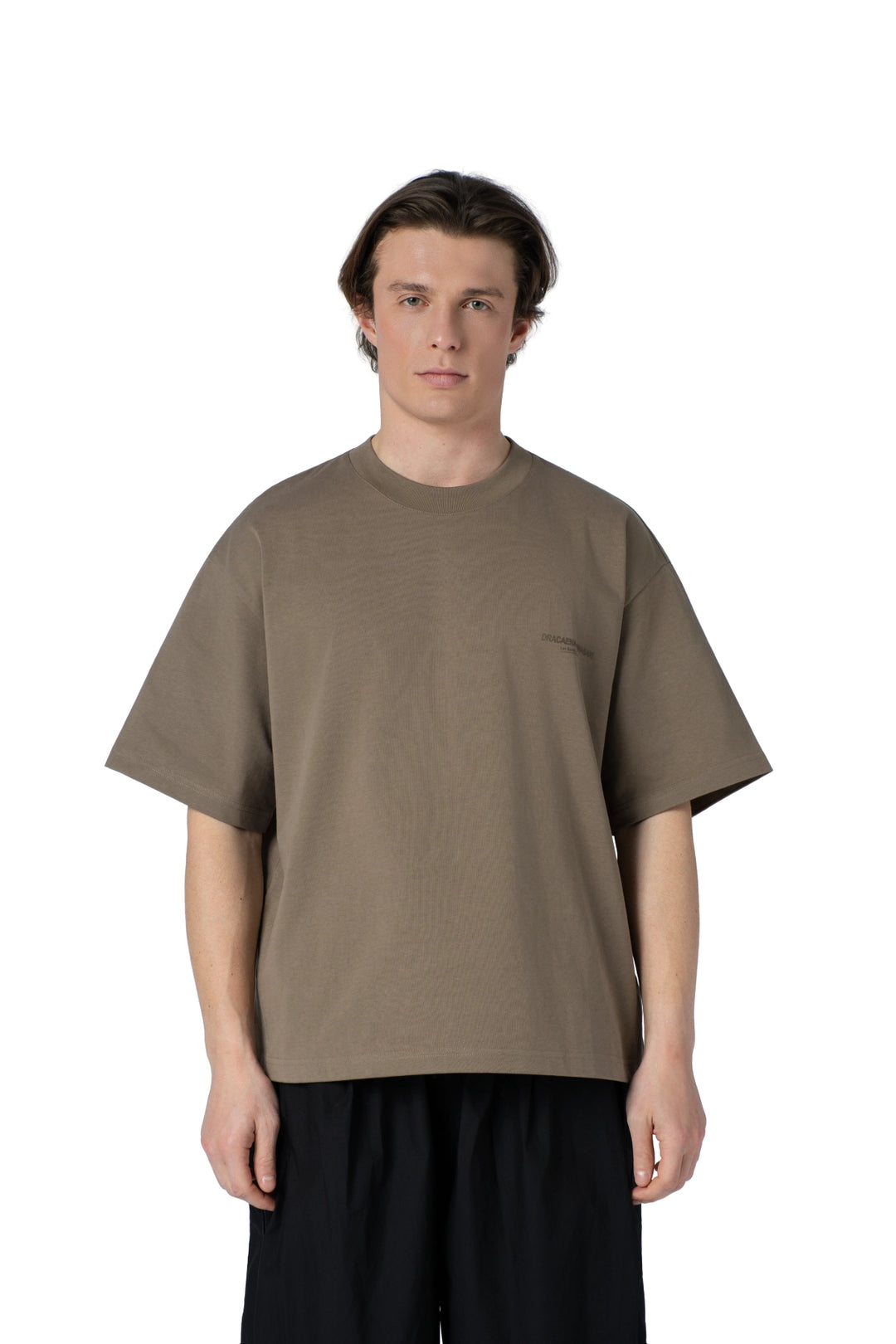 تيشيرت أوفرسايز رجالي بطبعة خلفية