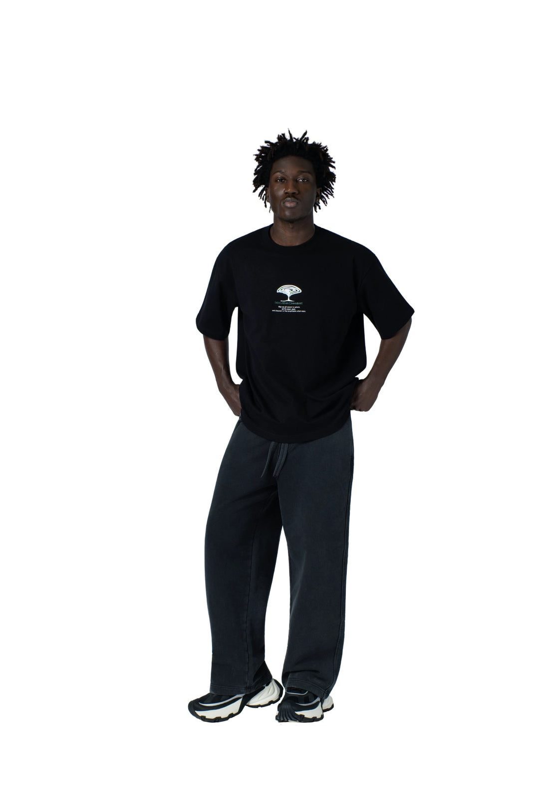 تيشيرت شجرة دراسينا سيناباري