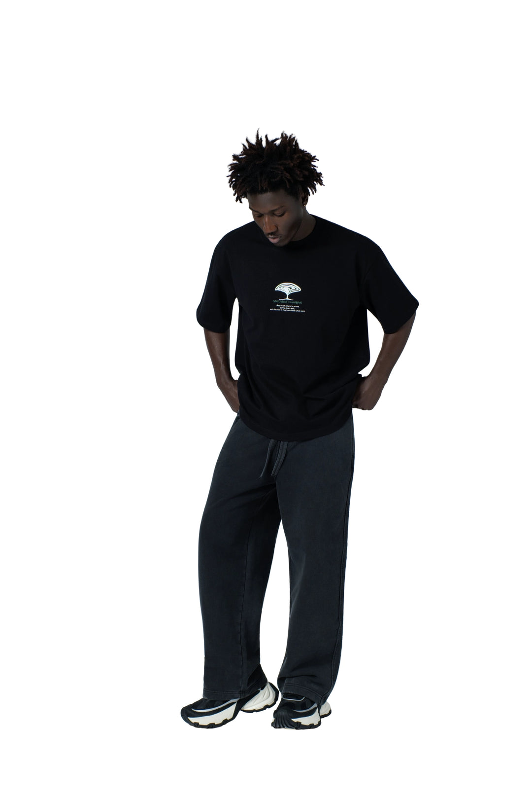 تيشيرت شجرة دراسينا سيناباري