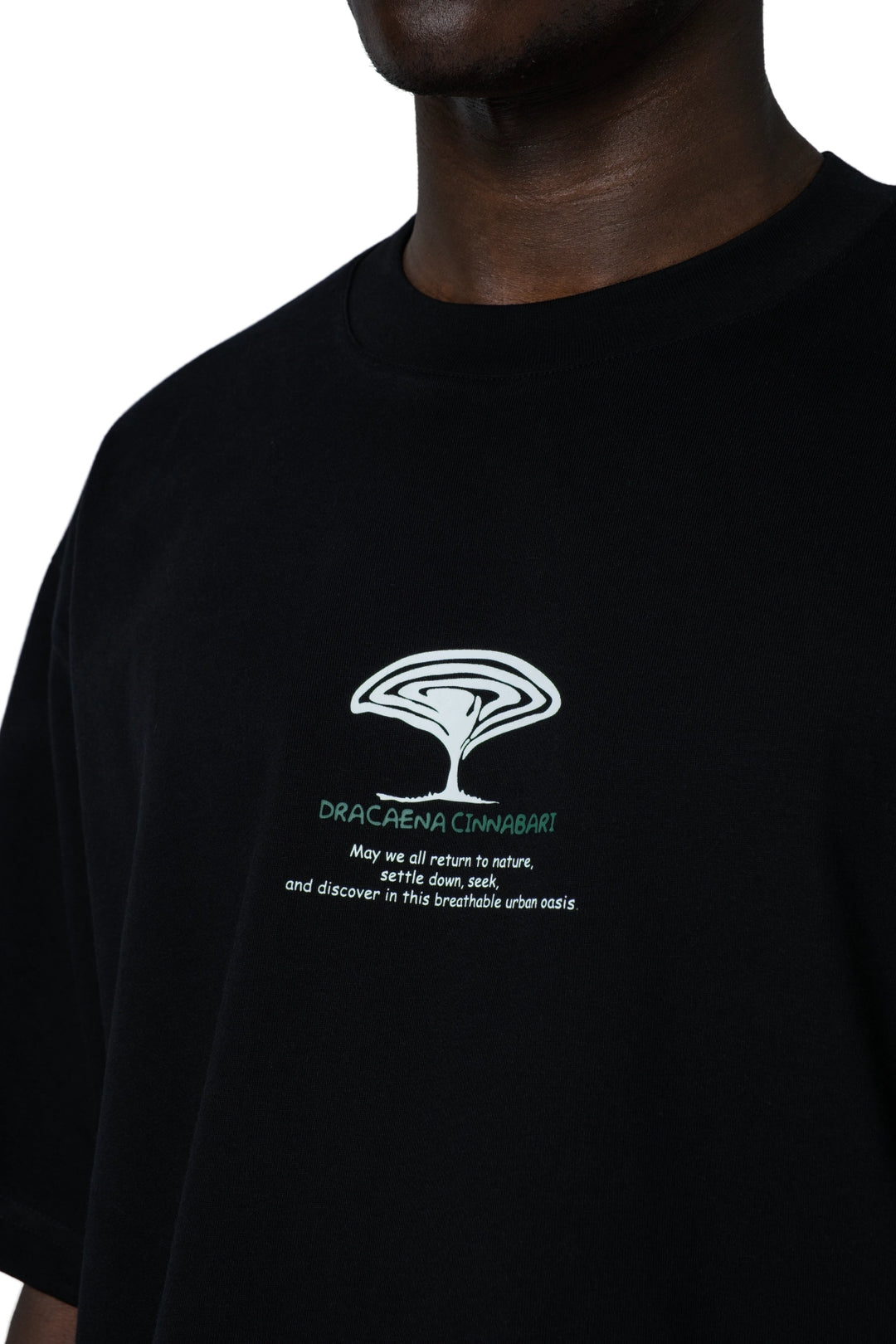 تيشيرت شجرة دراسينا سيناباري