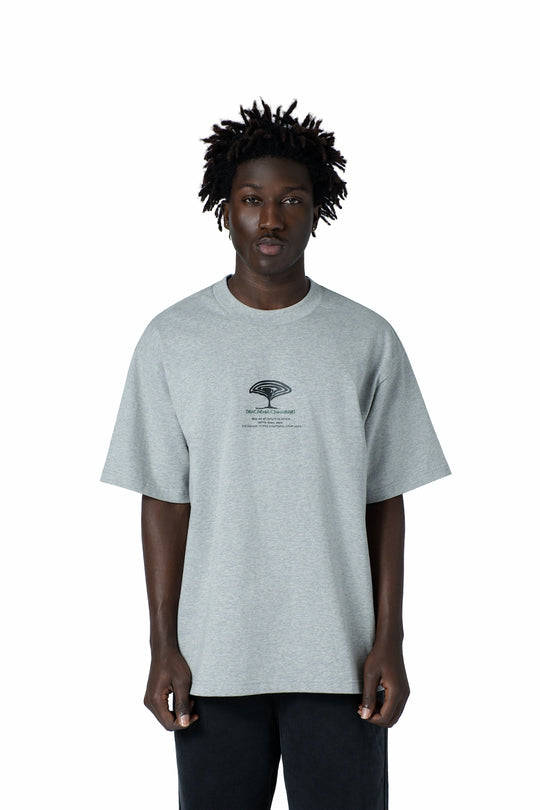 تيشيرت شجرة دراسينا سيناباري