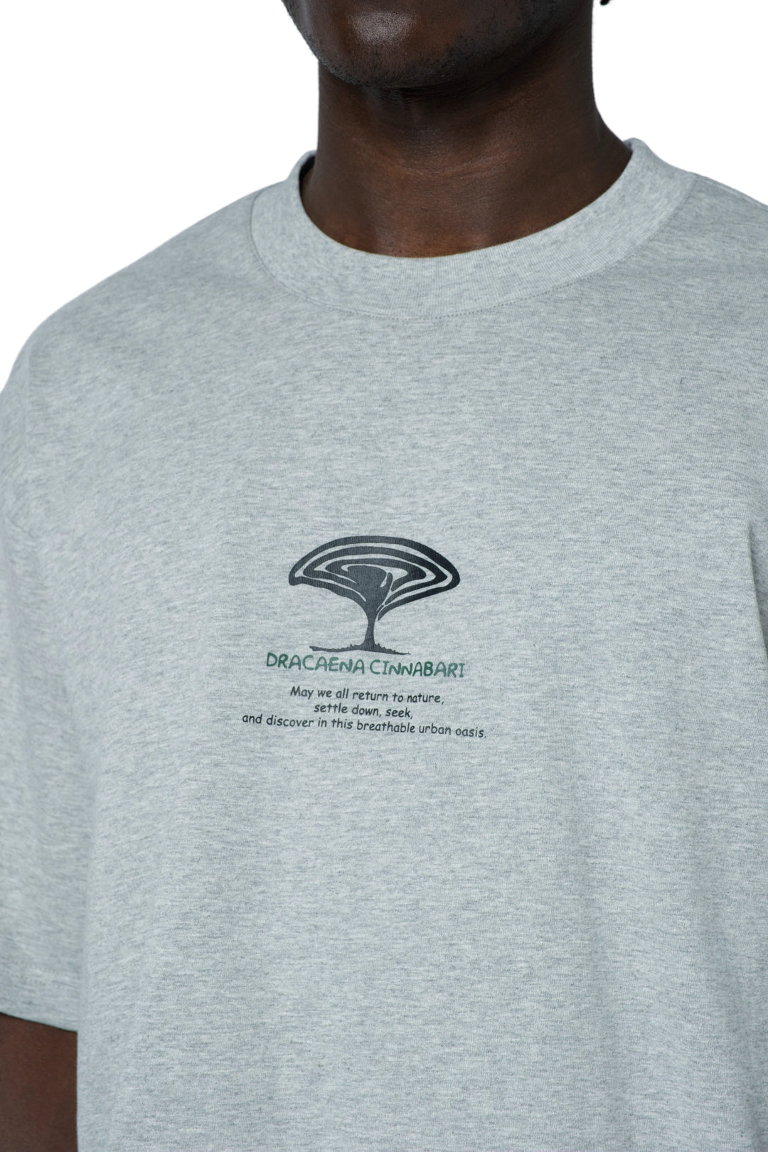 تيشيرت شجرة دراسينا سيناباري