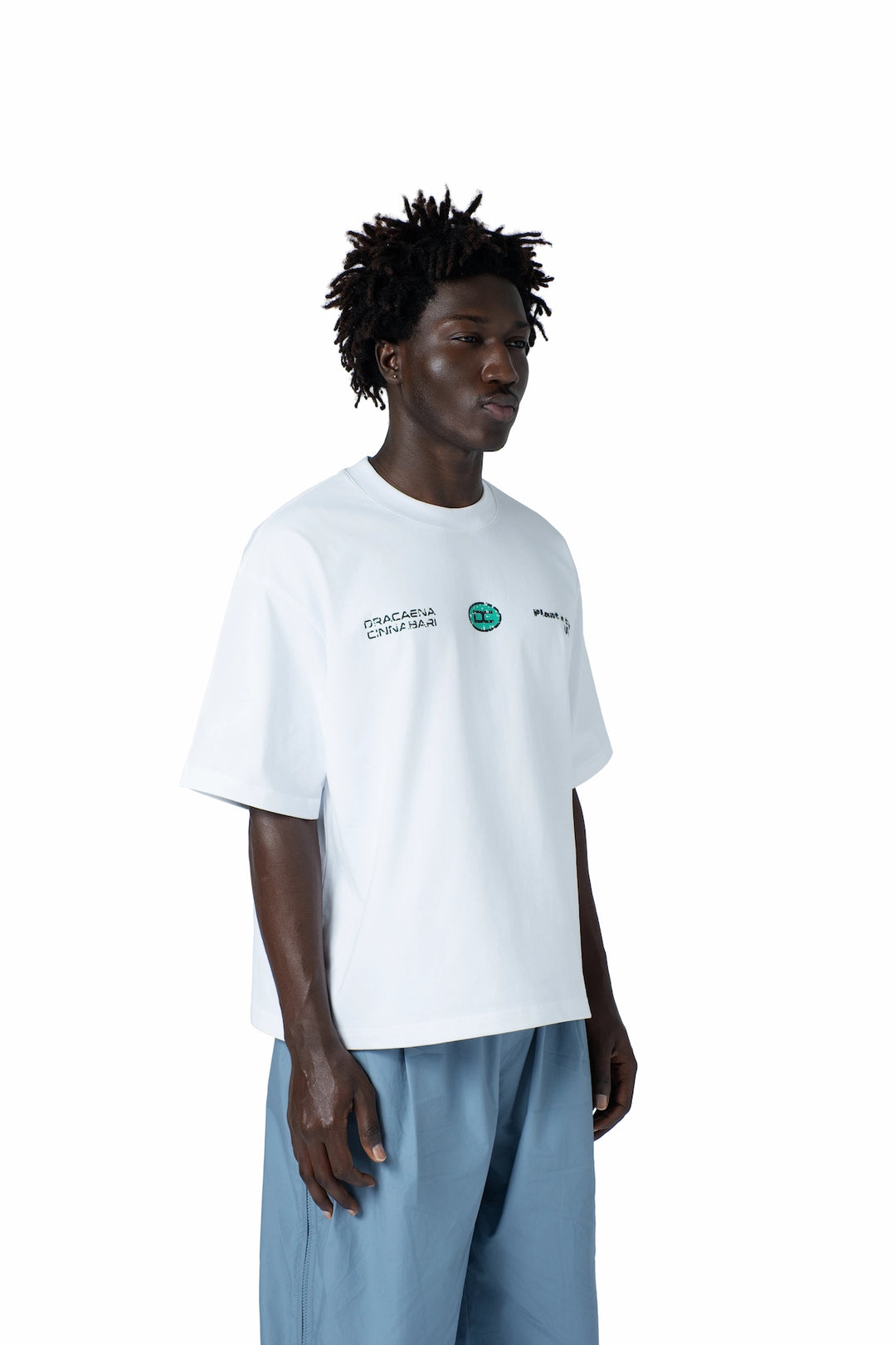 تيشيرت بكتابة في الامام boxy