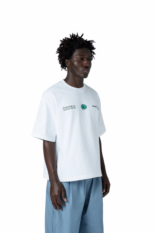 تيشيرت بكتابة في الامام boxy