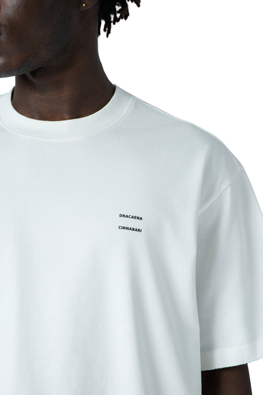 تيشيرت قطن بيسك بقصة بوكسي