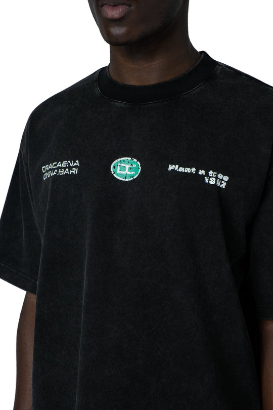 تيشيرت بكتابة في الامام boxy