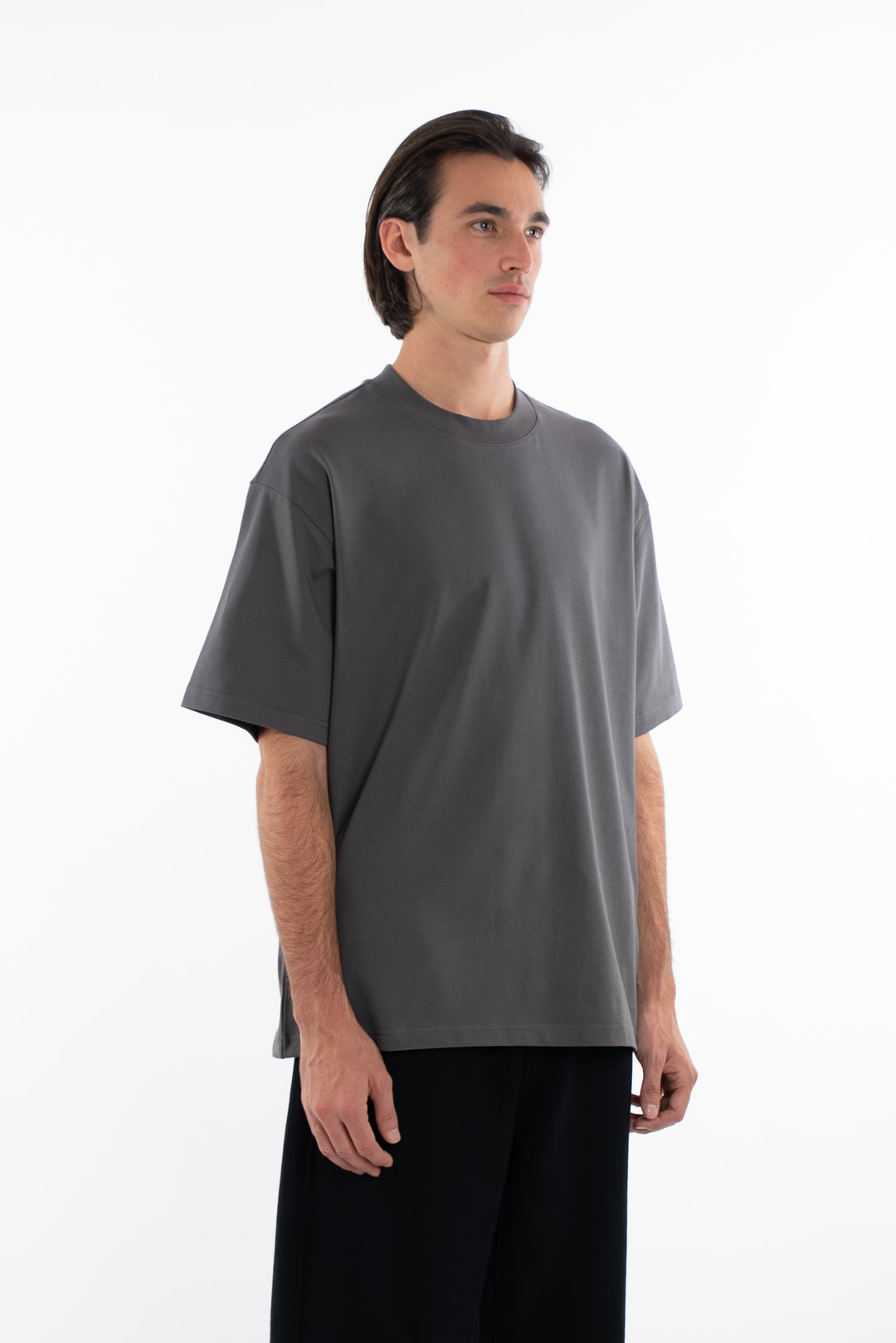 تيشيرت أخضر سادة