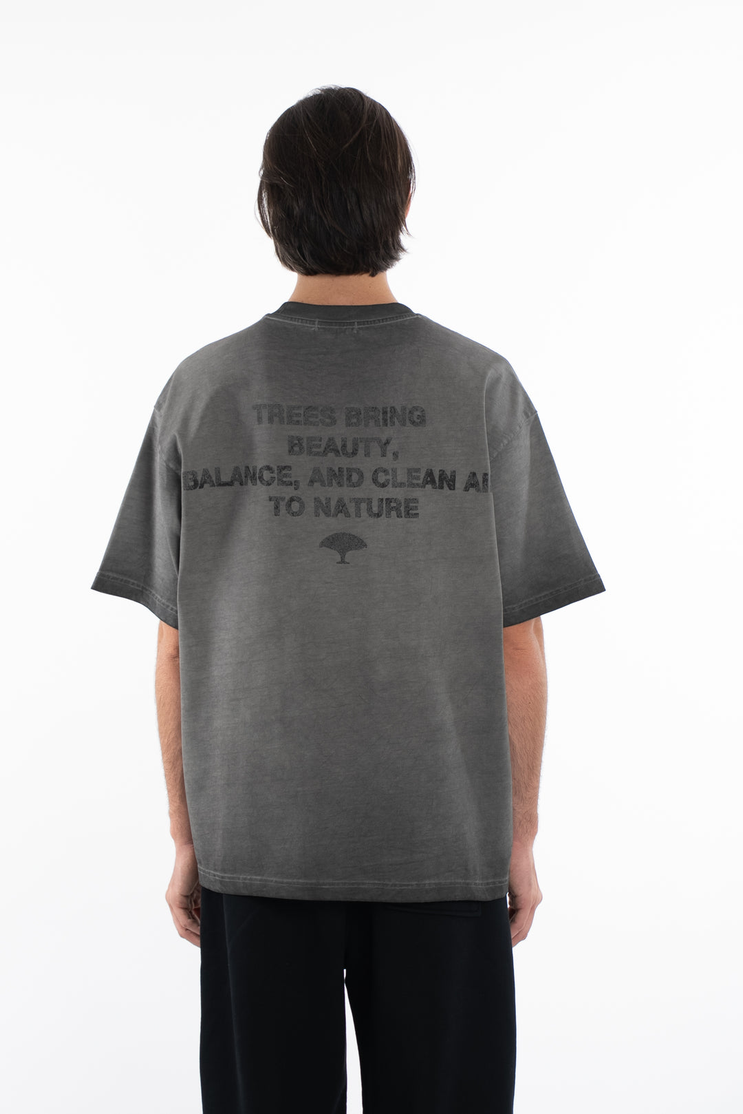 تيشيرت رمادي غامق رجالي