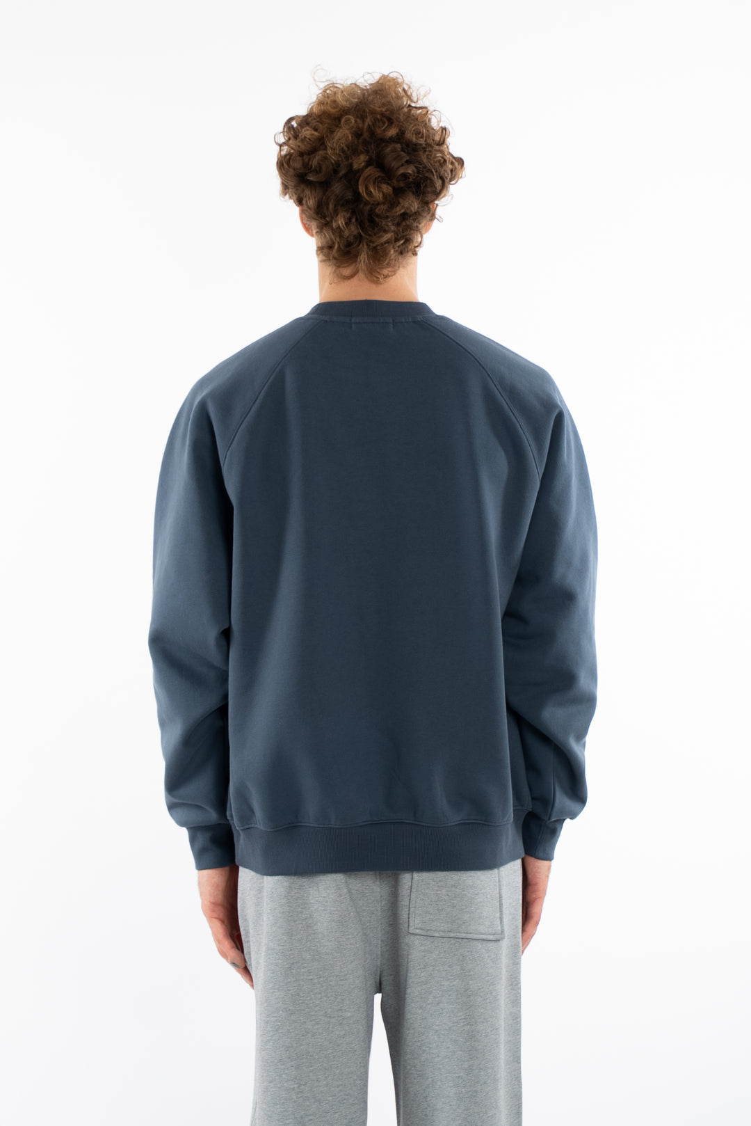 سويت شيرت أزرق سادة